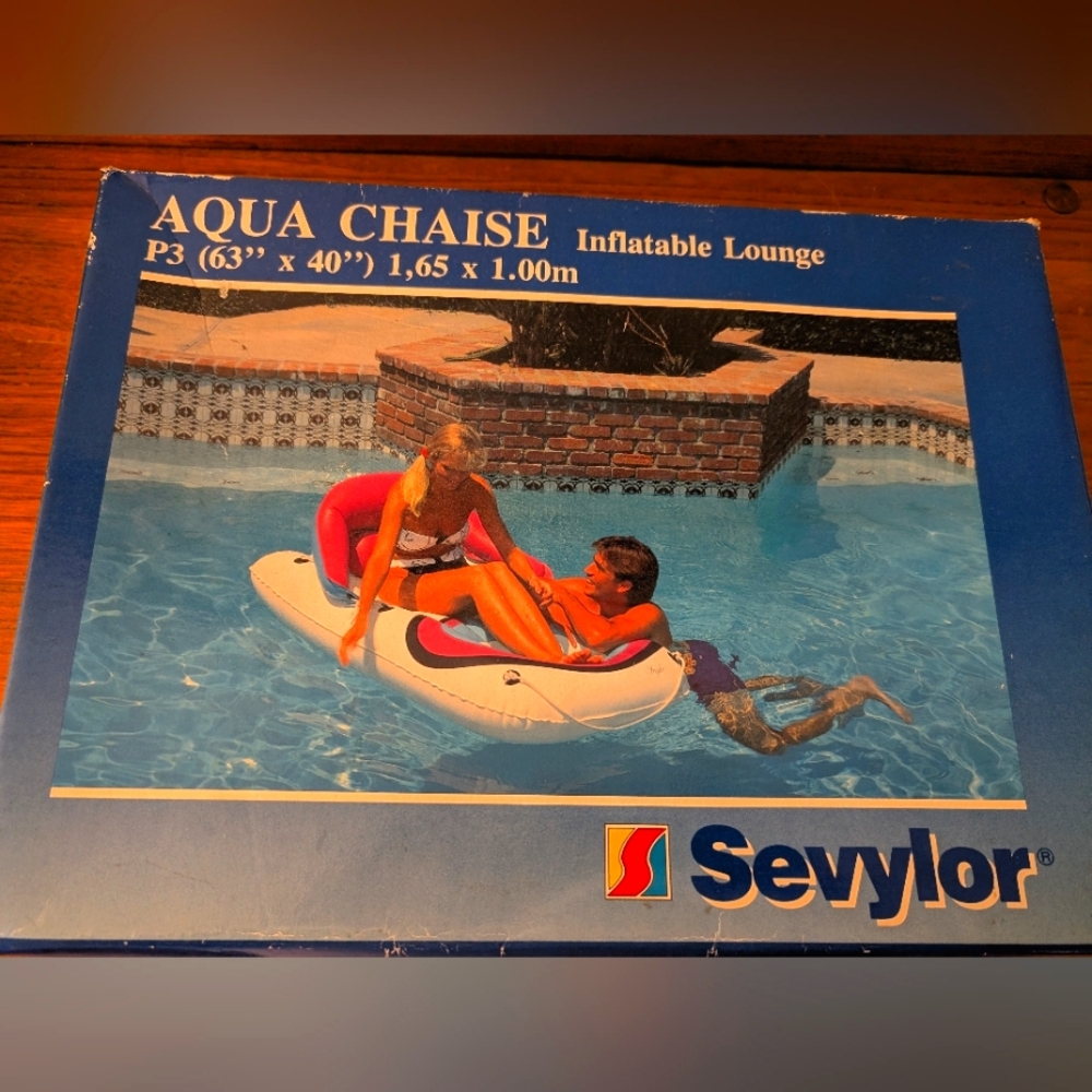 Vintage Sevylor Aqua Chaise Inflatable Lounge